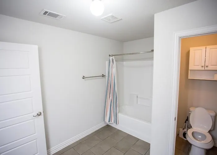 Cozy Mins To Jps, Medical City, Historic District, Zoo, Water Garden Apartamento *